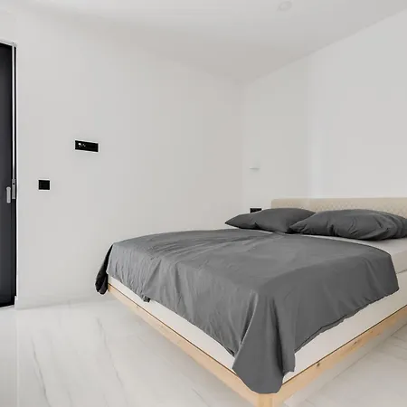 Bay View Residences Apartament