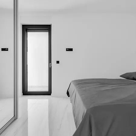 Bay View Residences Apartament *