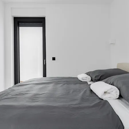 Bay View Residences * Vinjerac