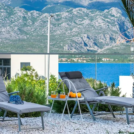 Bay View Residences Vinjerac