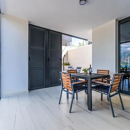 Bay View Residences Apartament