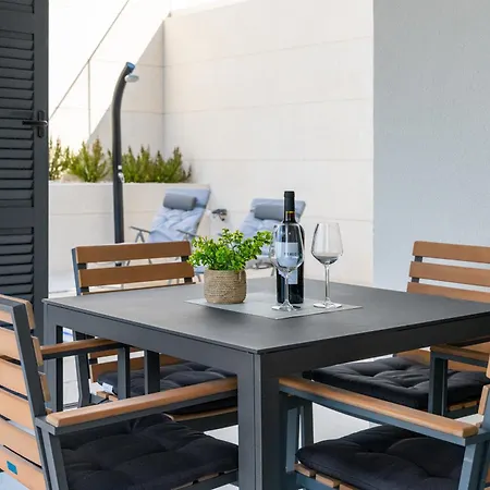 Bay View Residences Apartament