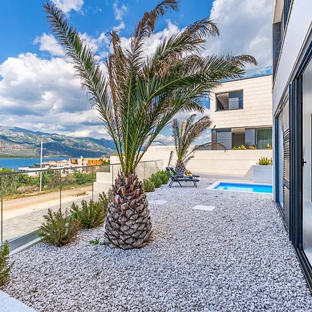 Bay View Residences * Vinjerac