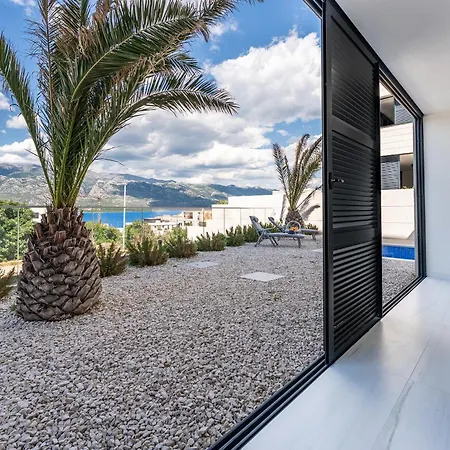 Bay View Residences *