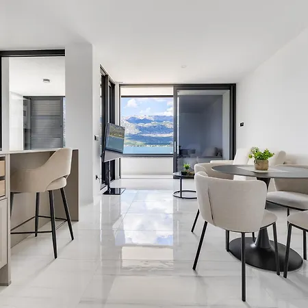 Bay View Residences * Vinjerac